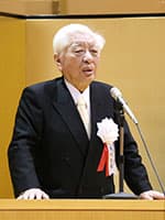 栗岡良幸理事長